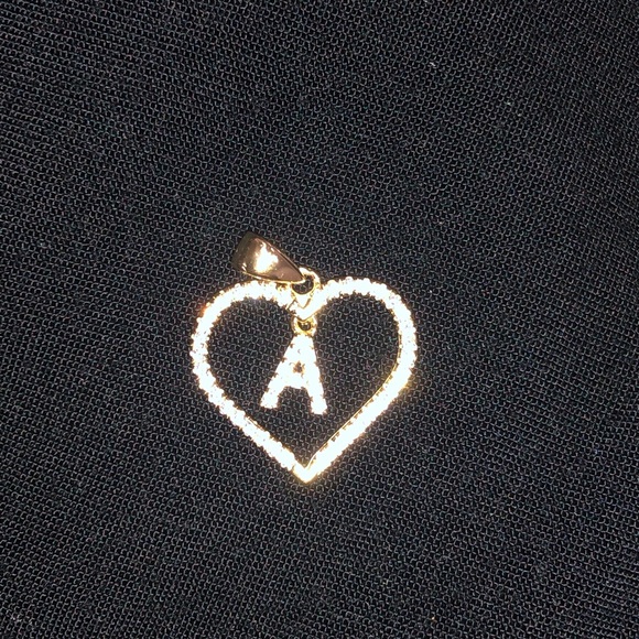10k gold vermeil initial pendant, Swarovski Crystal initial charm, dangling name - Picture 5 of 5